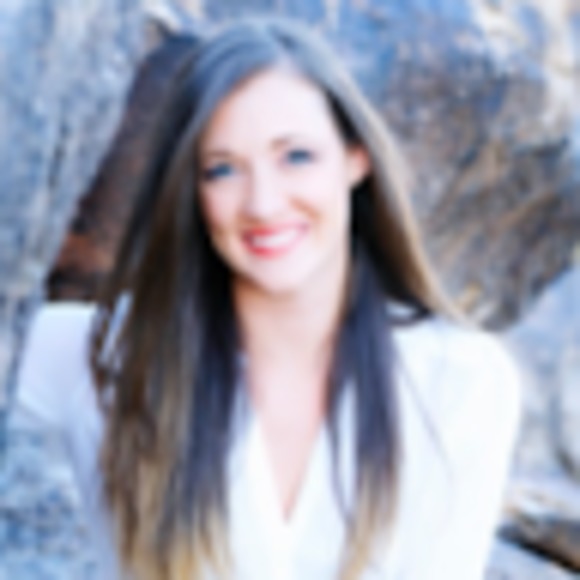 Meet your Posher, Danica - Picture 1 of 1